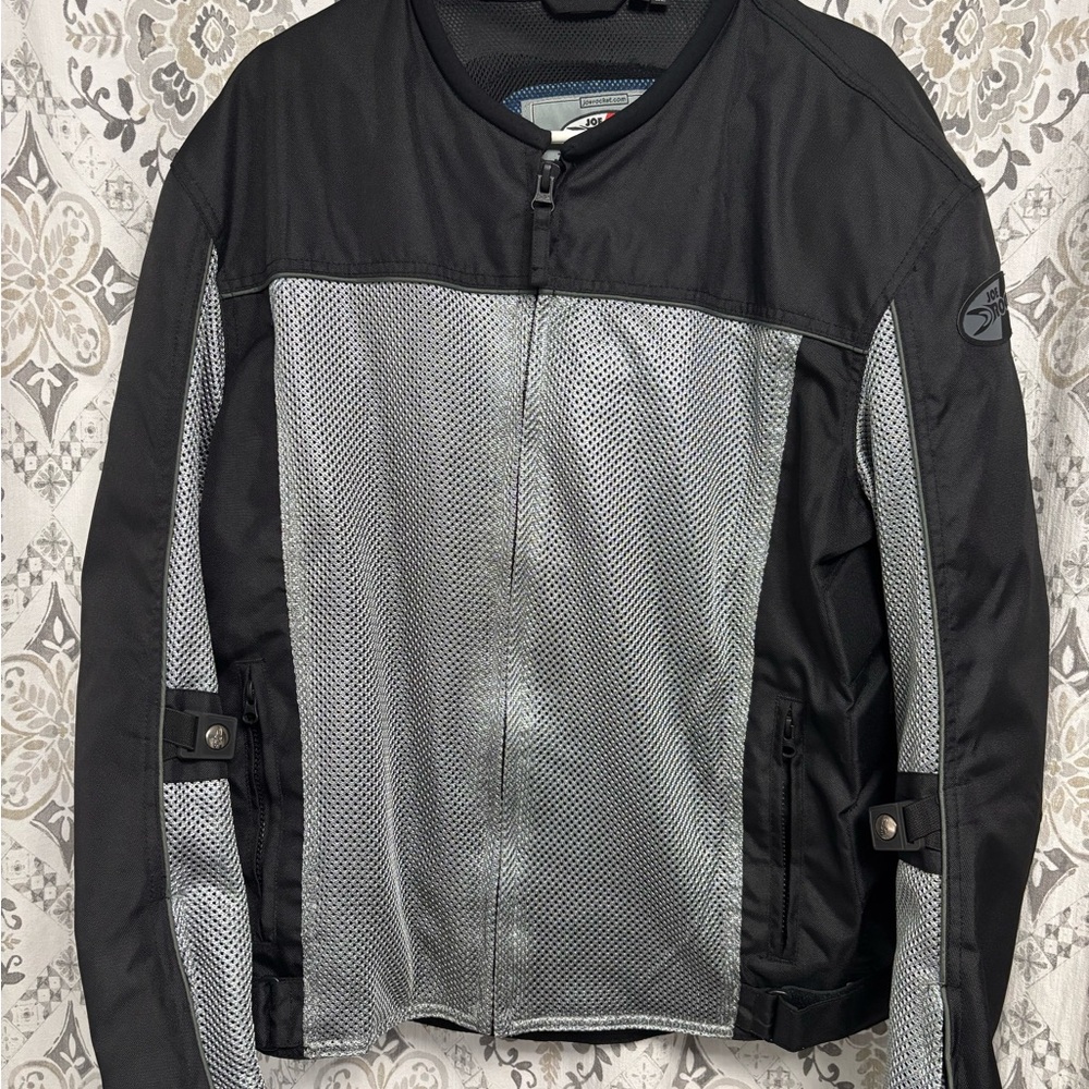 Joe Rocket Black and Gray Performance Jacket with Sporty Design